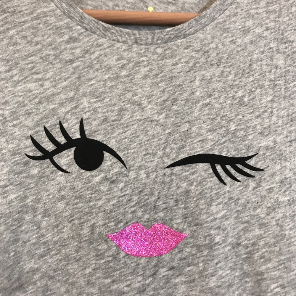Kate spade ♠️ x-small heather gray t-shirt - Picture 3 of 7